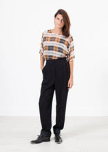 Load image into Gallery viewer, Contrast Cuff Pant in Black