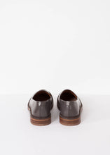 Load image into Gallery viewer, Grigio Loafer