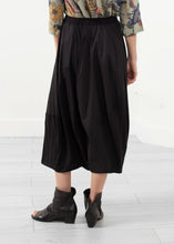 Load image into Gallery viewer, Edra Skirt