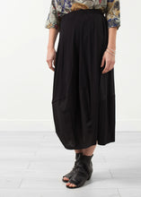 Load image into Gallery viewer, Edra Skirt