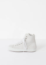 Load image into Gallery viewer, High Top Sneaker