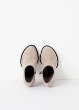 Load image into Gallery viewer, Camoscio Zip Heel