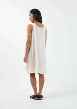 Load image into Gallery viewer, Bell Dress