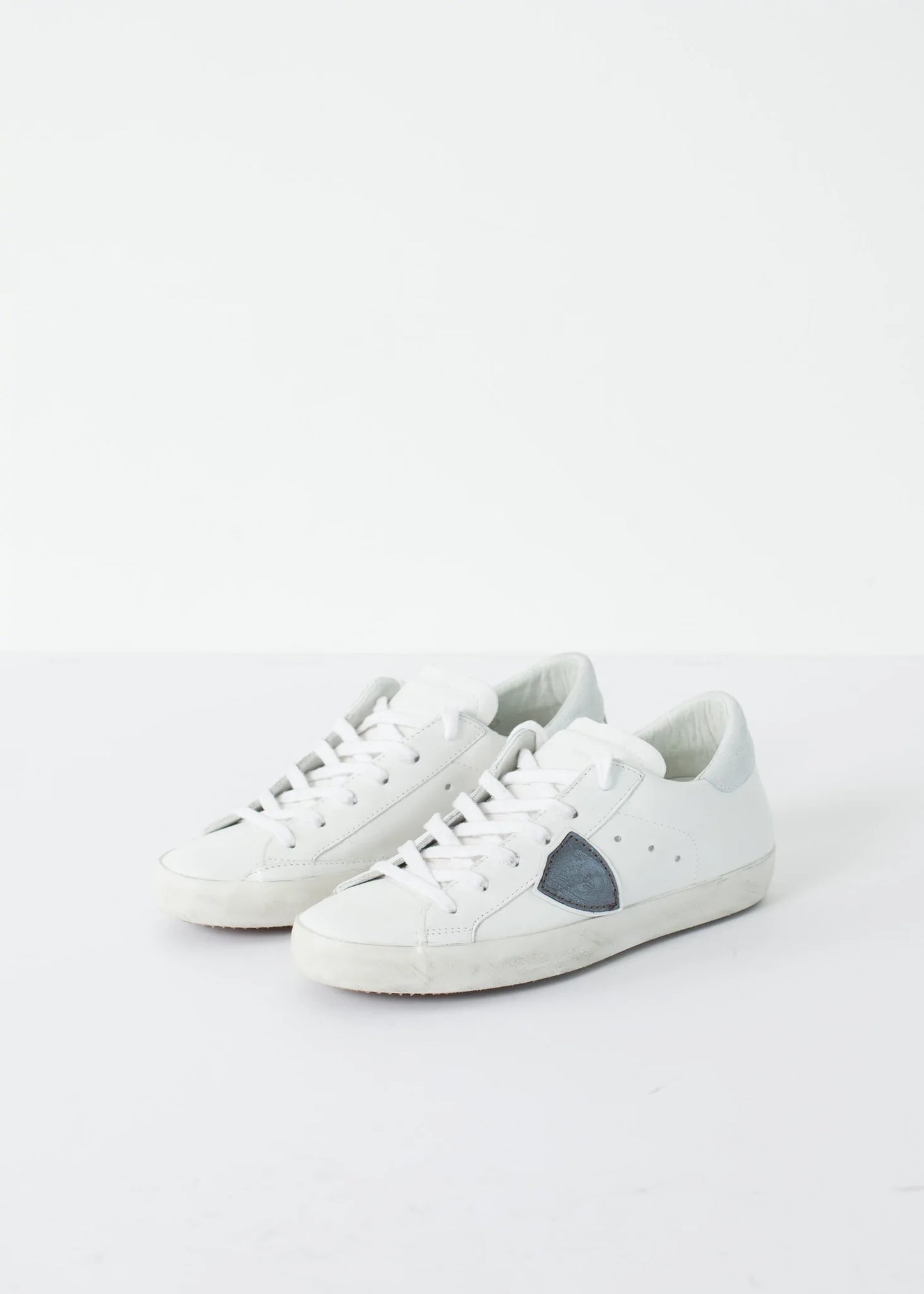 Donna Low Top
